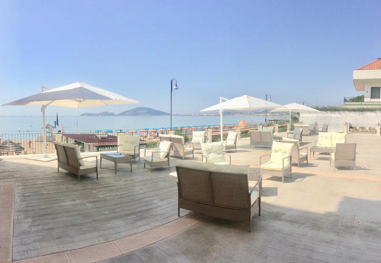 Klaton Beach Hotel Formia Exterior photo